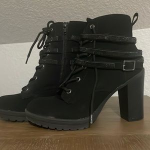 Black heeled boots size 8.5